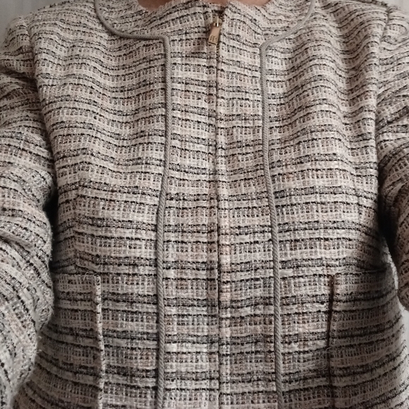 Tommy Hilfiger Blazer - Picture 2 of 2